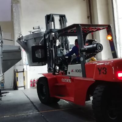 2000kg 容量 溶けたアルミニウム 移転用スプーン 滑らかな表面仕上げ