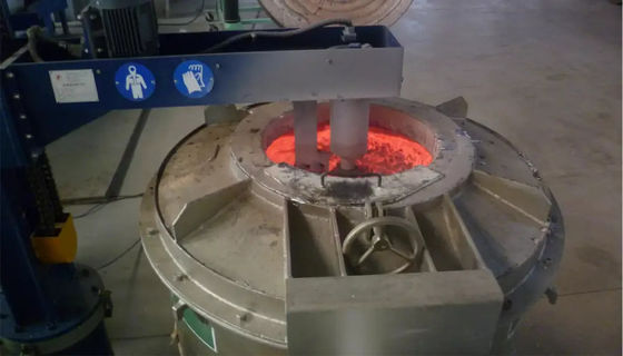 グラファイトローター材料 アルミウム脱ガス機 600kg容量 220V/380V電源