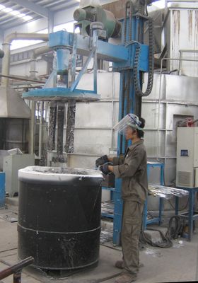 調整可能な脱ガス液体精製流量 0.5-5 m3/h 圧力 0.1-0.6 MPa 効率設計