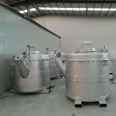 溶融アルミニウム移送用取鍋によるアルミニウム材料移送、温度降下10℃未満 ISO 9001 2015 および CE 認証取得
