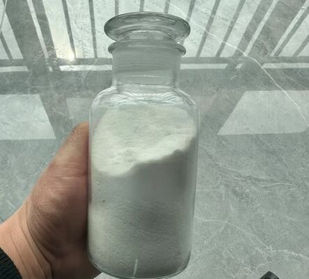 アルミニウム精製流は,溶けたアルミニウムの脱ガス浄化と覆いのために使用される