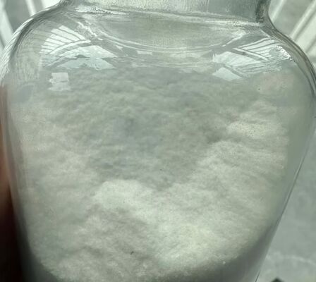 アルミニウム精製流は,溶けたアルミニウムの脱ガス浄化と覆いのために使用される