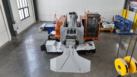 全電動駆動線とハイスピードオーブンの清掃を備えた移動式スラグ除去装置