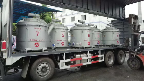 0.5T銀製の溶解したアルミニウム移動のひしゃくのフォークリフトのアルミニウム熱伝達