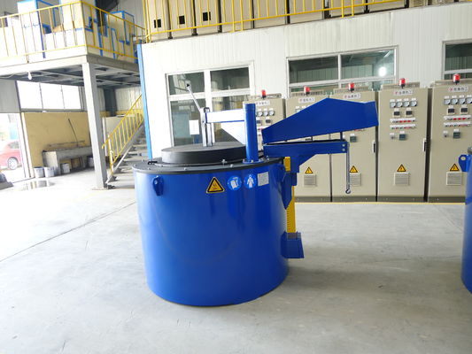 LPGのダイ カストのためのアルミニウム溶ける炉の電気暖房アルミニウムを握る800KG