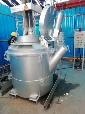 1200KGティーポットのフォークリフトの鋳物場の溶解したアルミニウム移動のひしゃくはとの口を注ぐ